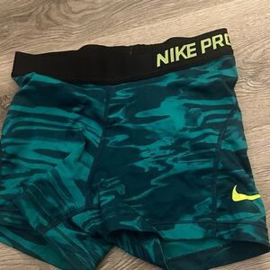 Nike Dri-FIT Teal Activewear